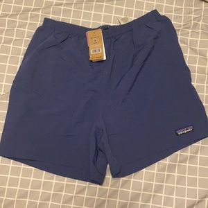 Men’s Patagonia swim trunks NWT